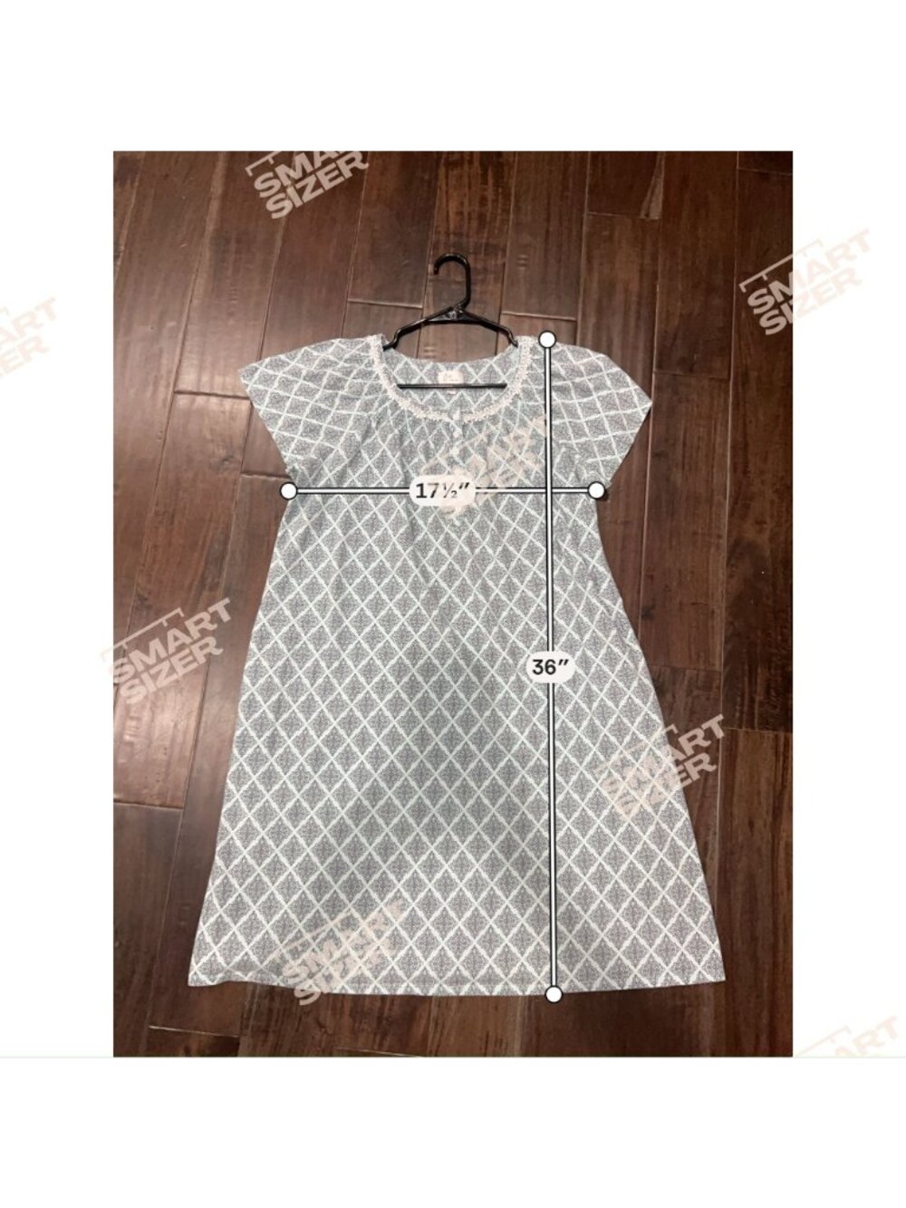 Aria Collection Large Blue Diamond Print Nightgown Lace Trim Cozycore Hygge - Picture 10 of 11